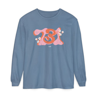 731 Groovy Days in Peach Long-Sleeve Tee - Tucked & Threaded