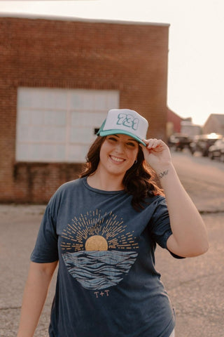 731 Bubble Turquoise Chunky Chain Trucker Hat - Tucked & Threaded