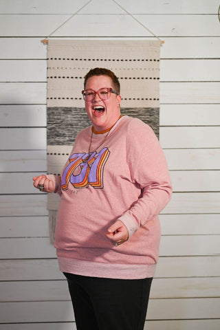 731 Vintage Rose Terry Pullover - Tucked & Threaded
