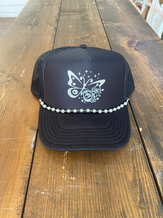 Butterfly Black Pearl Chain Trucker Hat