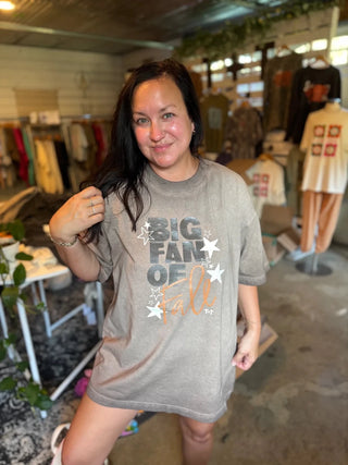 Big Fan of Fall with Stars | Oil-Washed Graphic Tee - Tucked & Threaded