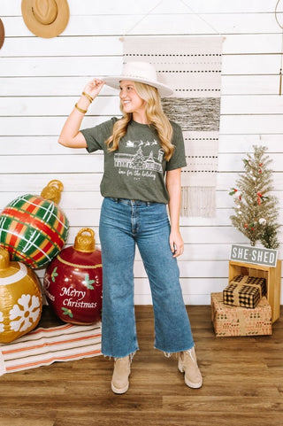 Home for the Holidays Forest Tee - Tucked & Threaded