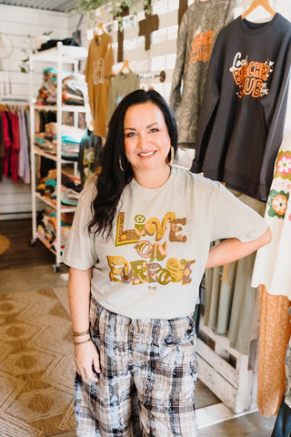 Live on Purpose Ivory Graphic Tee for Ladies - Tucked & Threaded