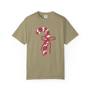 Quilted Candy Cane Unisex Tee - Tucked & Threaded