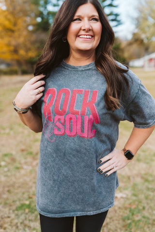 Rock & Soul Grey Mineral Wash Tee - Tucked & Threaded