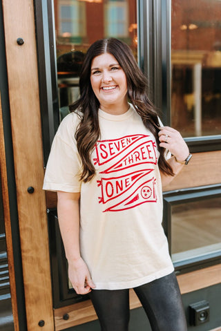 Seven Three One Banner Ivory Tee - Tucked & Threaded
