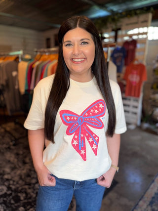 Southern Sparkle Midweight Faded Cream Tee - Tucked & Threaded