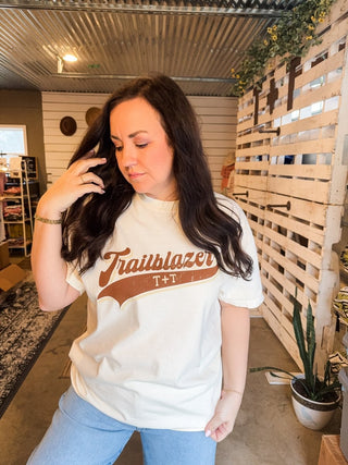 Trailblazer Ivory Tee - Tucked & Threaded