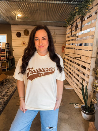 Trailblazer Ivory Tee - Tucked & Threaded