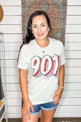 901 Vintage Tee - Tucked & Threaded
